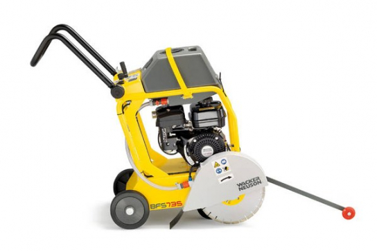 Нарезчик швов бензиновый Wacker Neuson BFS 735 A по выгодной цене в Кемерове. Надежное качество и лучшие условия ждут вас.